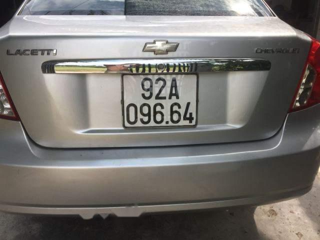 Bán xe Chevrolet Lacetti đời 2011, màu bạc