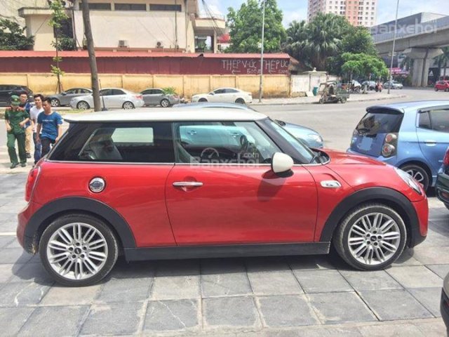 Bán em MINI Cooper 2015 màu đỏ, 3 cửa, nhập khẩu Anh