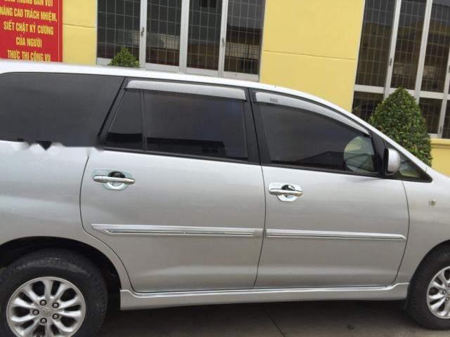 Bán Toyota Innova đời 2014, màu bạc, 550tr