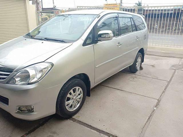 Cần bán xe Toyota Innova 2008, các chức năng theo xe đầy đủ