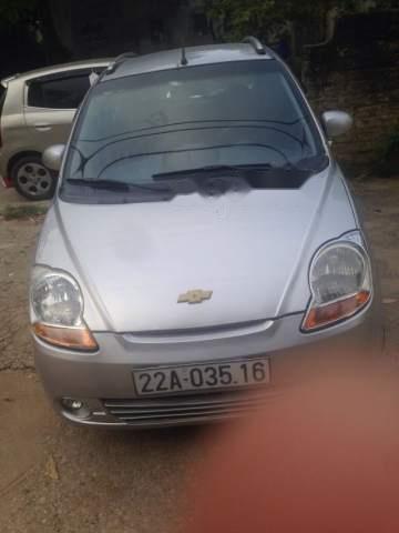 Cần bán Chevrolet Spark đời 2009, màu bạc, xe đẹp