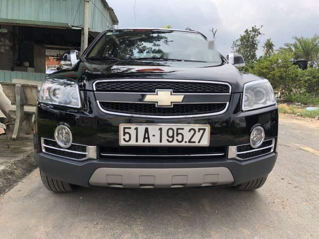 Cần bán gấp Chevrolet Captiva LTZ năm sản xuất 2011, màu đen ít sử dụng, giá chỉ 425 triệu