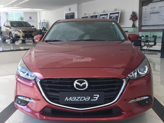 Bán xe Mazda 3 Hatchback màu đỏ SX 20180