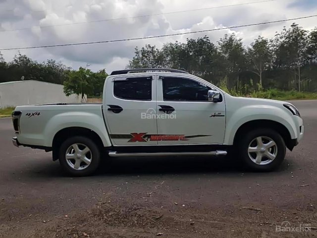 Bán ô tô Isuzu Dmax LS 2.5 4x4 AT sản xuất 2016, màu trắng, xe nhập chính chủ giá cạnh tranh