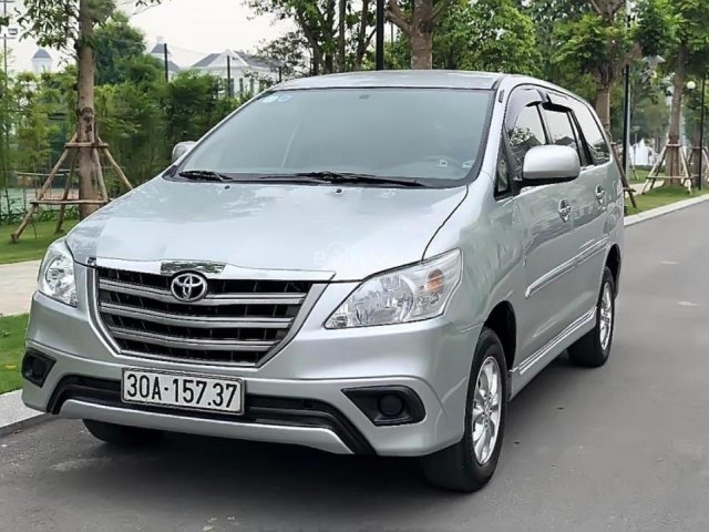 Auto Hoàng Hải 544 Nguyễn Văn Cừ Long Biên bán Toyota Innova 2.0, sản xuất 2014