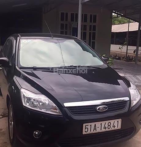 Cần bán lại xe Ford Focus 1.8 AT đời 2011, màu đen xe gia đình, 330 triệu