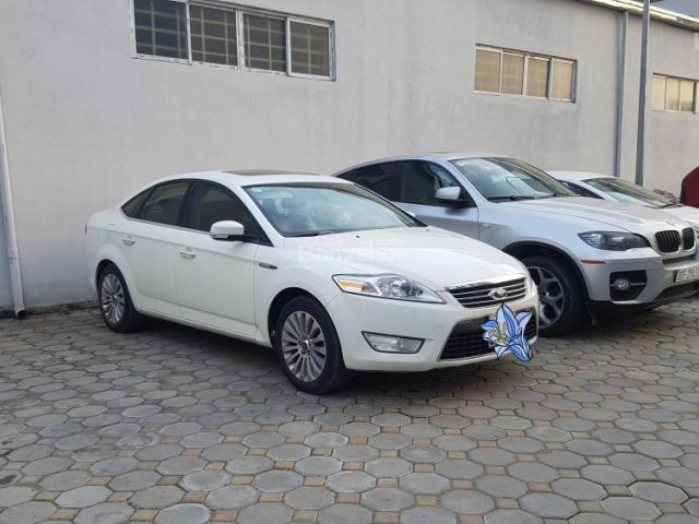 Bán Ford Mondeo 2.3AT năm sản xuất 2009, màu trắng