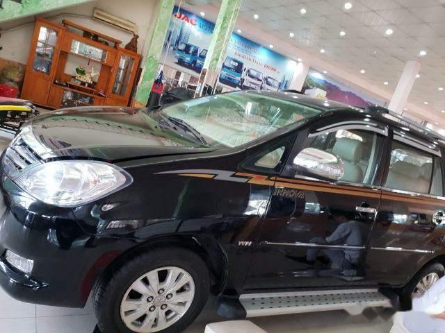 Cần bán gấp Toyota Innova G đời 2010, màu đen