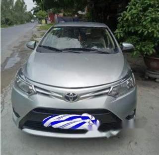 Bán Toyota Vios đời 2015, màu bạc còn mới, 445 triệu