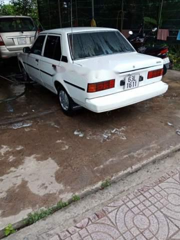 Bán xe Toyota Corolla đời 1983, màu trắng, giá 29tr