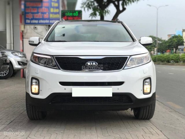 Cần bán gấp Kia Sorento 2016 tự động ,máy dầu full option