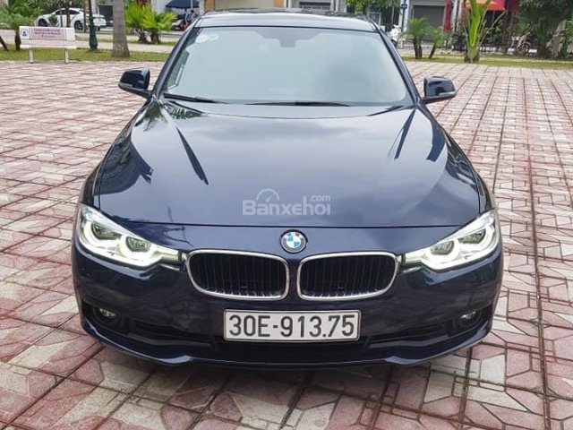 Bán BMW 3 Series 320i năm 2017, biển HN, đẹp như mới