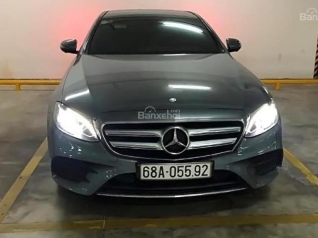 Bán ô tô cũ Mercedes E300 đời 2016, màu xanh lam