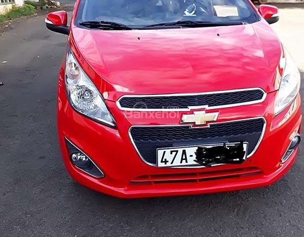 Bán ô tô Chevrolet Spark LT 1.0 MT đời 2016, màu đỏ  