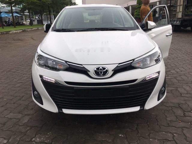 Cần bán Toyota Vios 1.5G sản xuất 2018, màu trắng