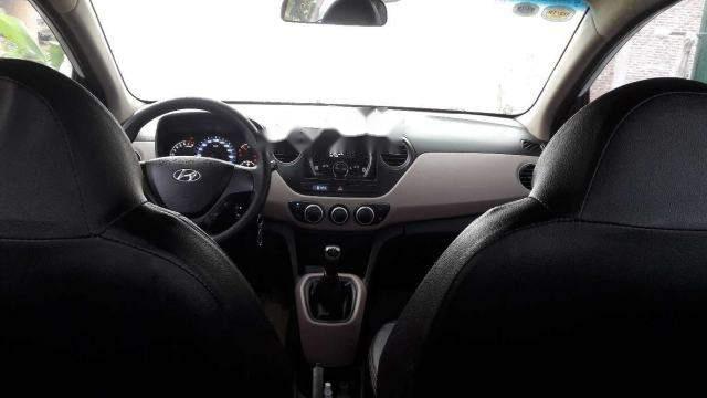 Chính chủ bán xe Hyundai Grand i10 năm 2016, màu trắng