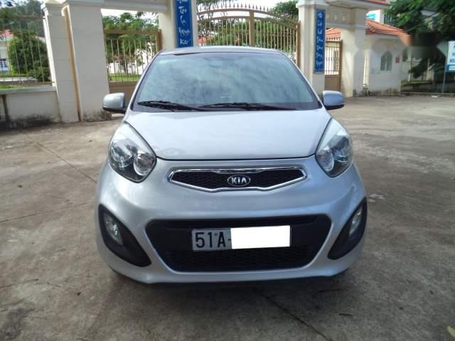 Cần bán xe Kia Picanto năm 2013, màu bạc ít sử dụng