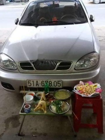 Cần bán gấp Daewoo Lanos đời 2004, màu bạc, giá chỉ 120 triệu