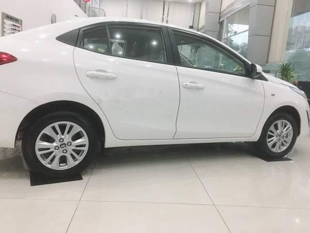 Cần bán xe Toyota Vios đời 2018, màu trắng, 516 triệu