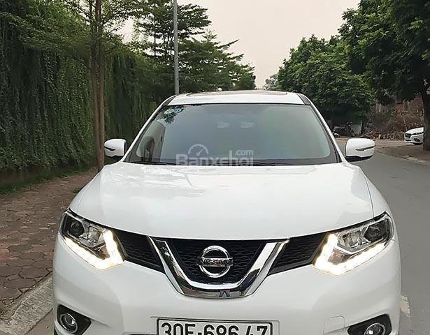 Bán Nissan X trail 2.0 SL năm sản xuất 2017, màu trắng chính chủ giá cạnh tranh