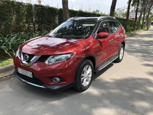 Bán lỗ xe Nissan X-Trail 2018 màu đỏ, xe đẹp nguyên zin