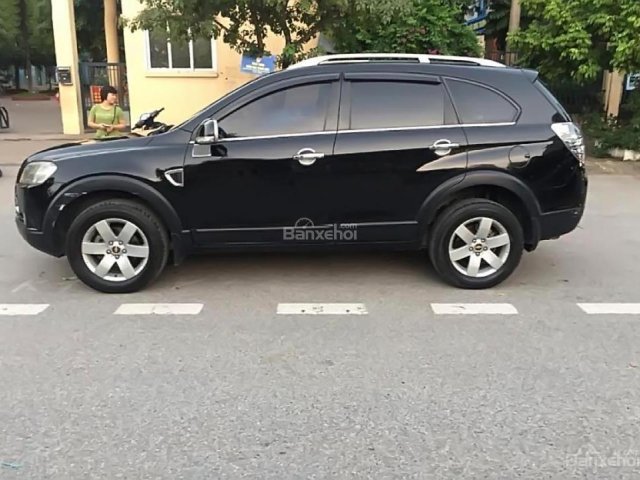 Bán Chevrolet Captiva LT Maxx 2.4 MT đời 2011, màu đen số sàn