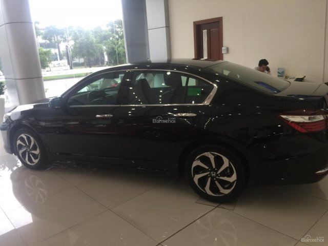 Bán Honda Accord 2.4L 2018, xe mới nhập khẩu, giao xe ngay, nhận quà tặng khủng