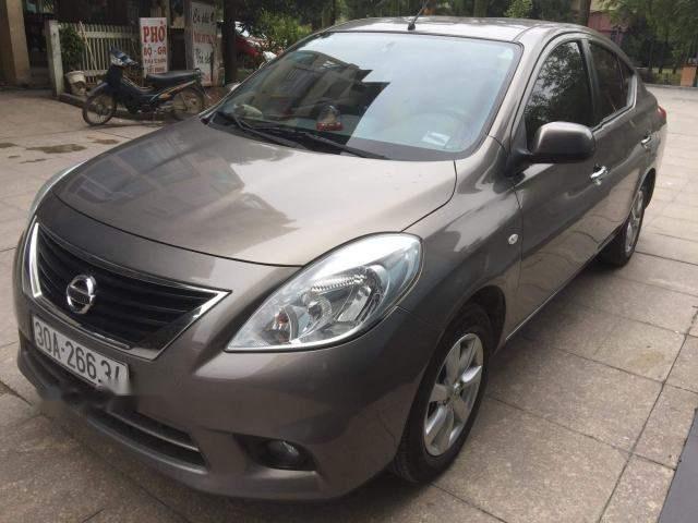 Cần bán xe Nissan Sunny năm sản xuất 2014, màu nâu xám, 420tr