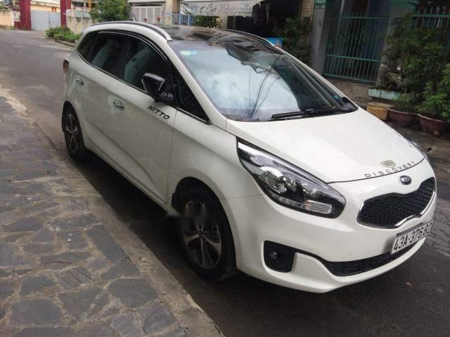 Bán Kia Rondo sản xuất 2015, màu trắng, chính chủ, 555 triệu