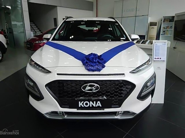 Bán Hyundai Kona 2.0 AT sản xuất 2018, màu trắng 