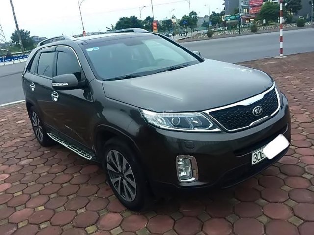 Chính chủ bán lại xe Kia Sorento DATH sản xuất 2015, màu nâu