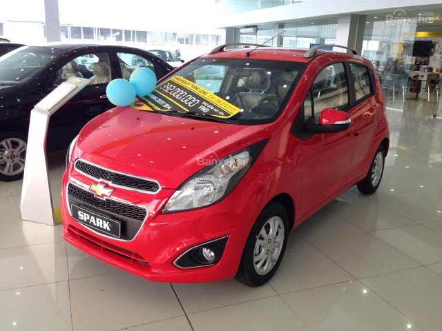 Bán Chevrolet Spark LTZ 1.0 sản xuất năm 2015, màu đỏ