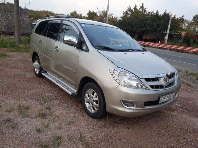 Bán Toyota Innova G sản xuất 2008 xe gia đình, giá tốt