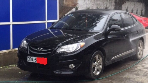 Cần bán lại xe Hyundai Avante 1.6 AT đời 2014 chính chủ, 450tr