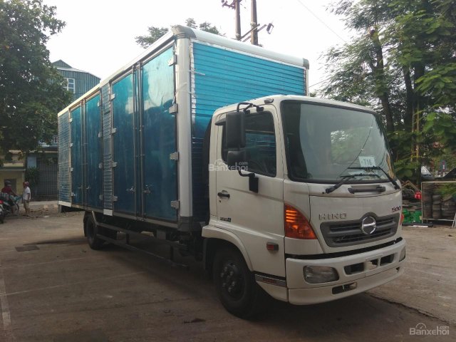 Bán xe Hino 6,4 tấn FC9JNTA Euro 4 thùng dài 7,3m, cao 2,5m. Khuyến mãi 100% lệ phí trước bạ + 1000 lít dầu Euro 4