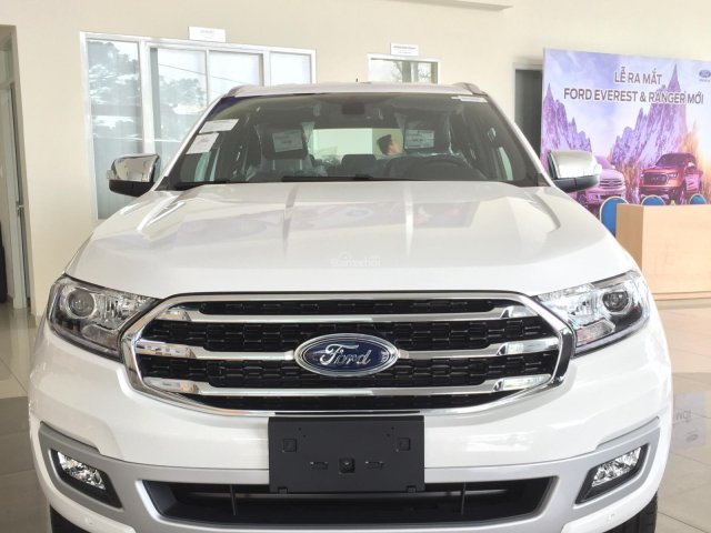 Bán Ford Everest Titanium 2.0 10 cấp số SX 2019, giao ngay, hỗ trợ vay 80%, LH 09312347680