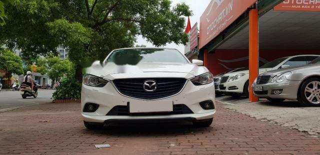 Bán Mazda 6 2.0 đời 2013, màu trắng, xe nhập giá cạnh tranh