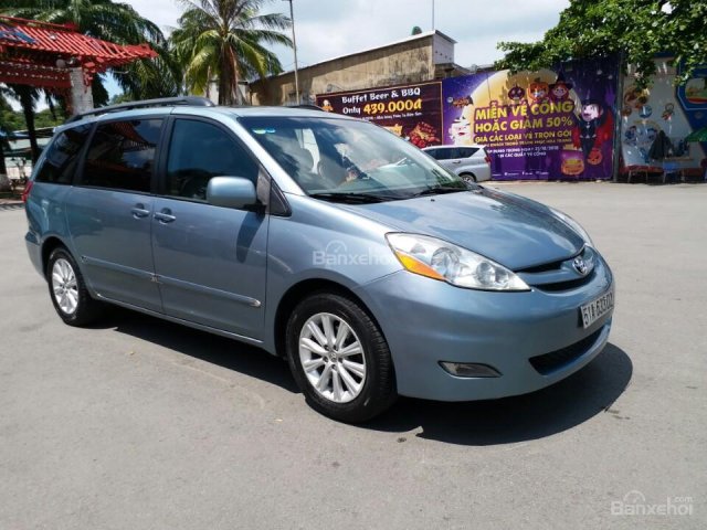 Cần bán xe Toyota Sienna XLE đời 2008, nhập khẩu nguyên chiếc