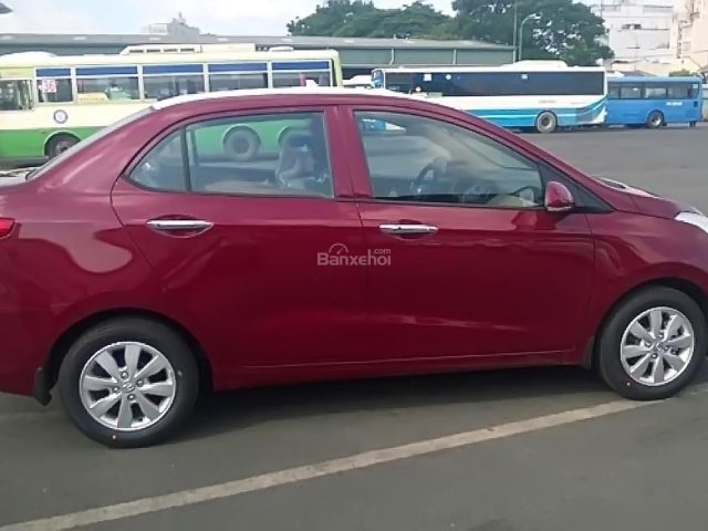 Cần bán xe Hyundai Grand i10 1.2 MT sản xuất năm 2018, màu đỏ 