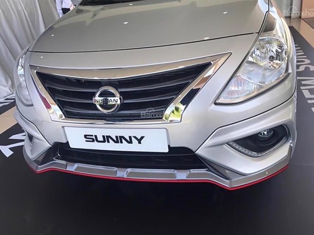 Bán xe Nissan Sunny XV premium năm 2018, màu trắng sang trọng