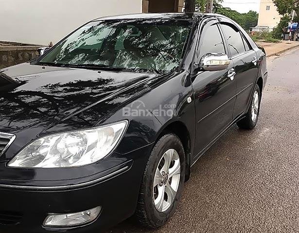 Cần bán lại xe cũ Toyota Camry đời 2003, màu đen