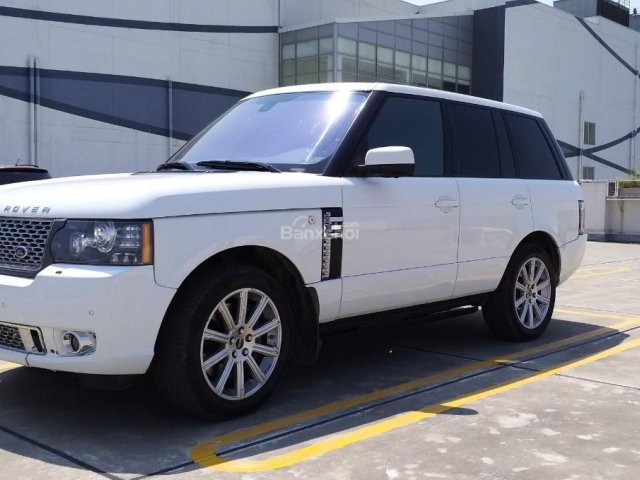 Cần bán LandRover Range Rover Autobiography LWB model 2011, màu trắng, nhập khẩu