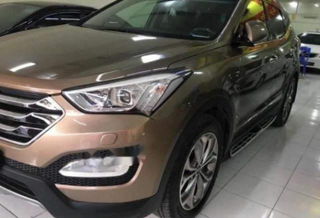 Cần bán Hyundai Santa Fe 2.4L 4WD năm 2015, màu nâu