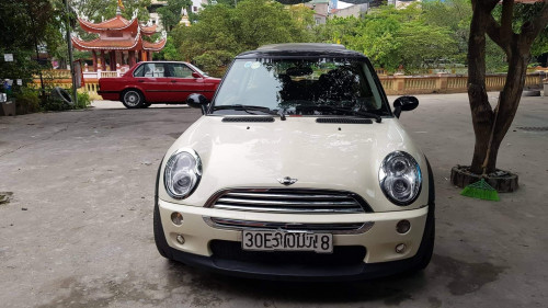 Bán Mini Cooper 1.6 MT sản xuất 2003, hai màu  