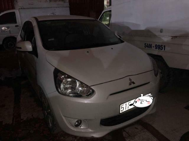 Chính chủ bán lại xe Mitsubishi Mirage năm 2015, màu trắng