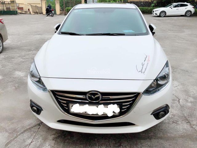 Gia đình cần bán Mazda 3 đời 2016, xe gia đình nên đi giữ gìn và cẩn thận0