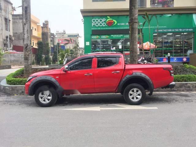 Bán xe Mitsubishi Triton 4x2AT năm 2016, màu đỏ, nhập khẩu nguyên chiếc 