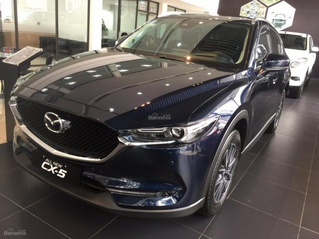 Mazda Nguyễn Trãi (0906669005) cần bán Mazda CX5 2.0 2WD đời 2018, màu xanh, trả góp tới 90% giá trị xe