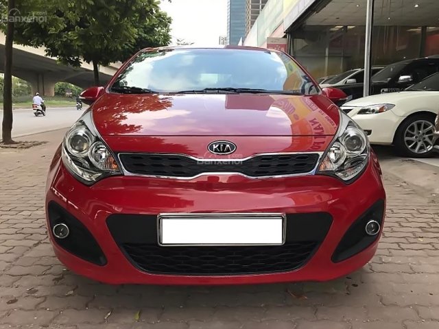 Cần bán gấp Kia Rio đời 2014, màu đỏ, nhập khẩu chính chủ, giá 465tr