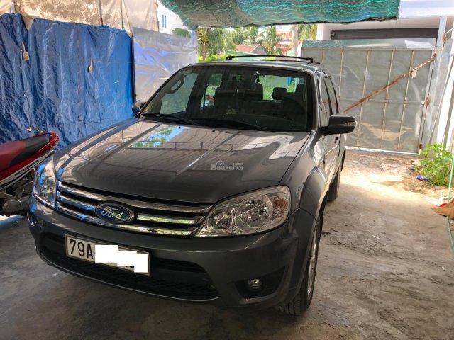 Bán Ford Escape 2.3 XLT 2 cầu đẹp long lanh